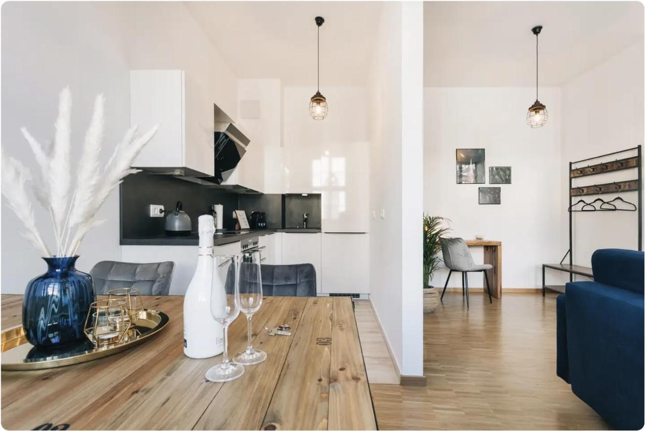 Tip! Zentraler Geht'S Nicht! Premium Apartment In Der Altstadt Dresden Exteriör bild